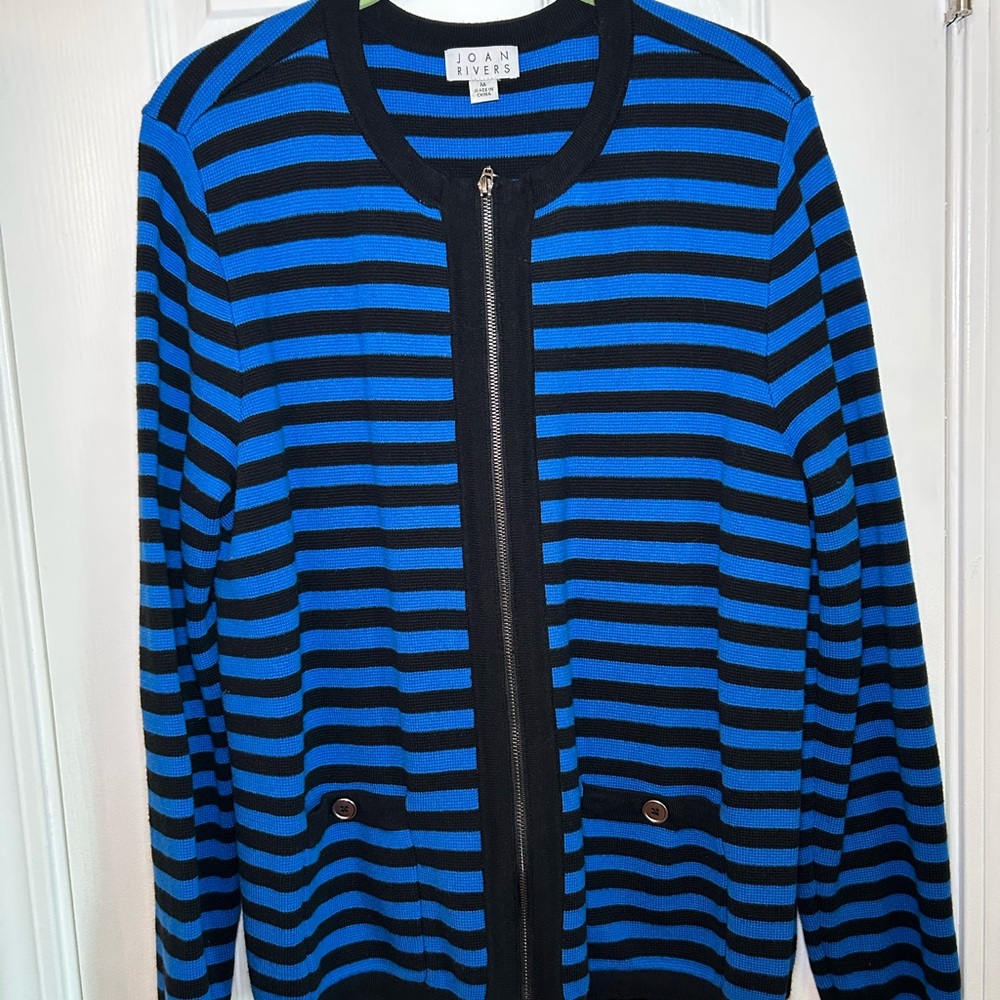 Joan Rivers Black and Blue Zippered Cardigan